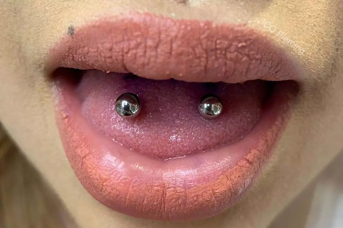 Snake Eyes Piercing